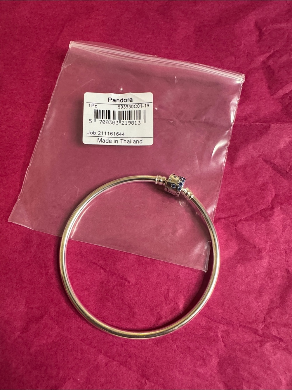Pandora Sterling Silver Bangle Bracelet in Silver medium